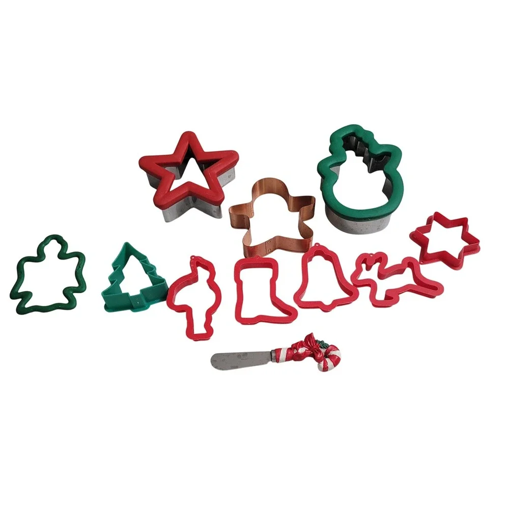 Christmas Cookie Cutter Set 11pc Red Green Holiday Excellent Star Snowman
